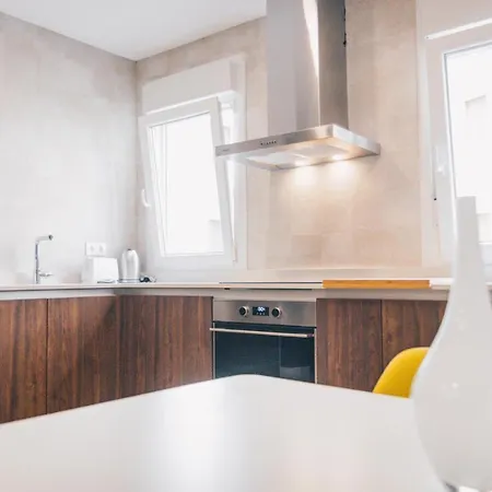 Ibaizabal Apartment By People Rentals Bilbao Esterno foto